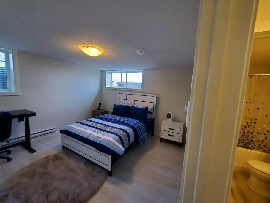 Apartamento Cozy Rockland Park Unit+Parking YYC Exterior foto