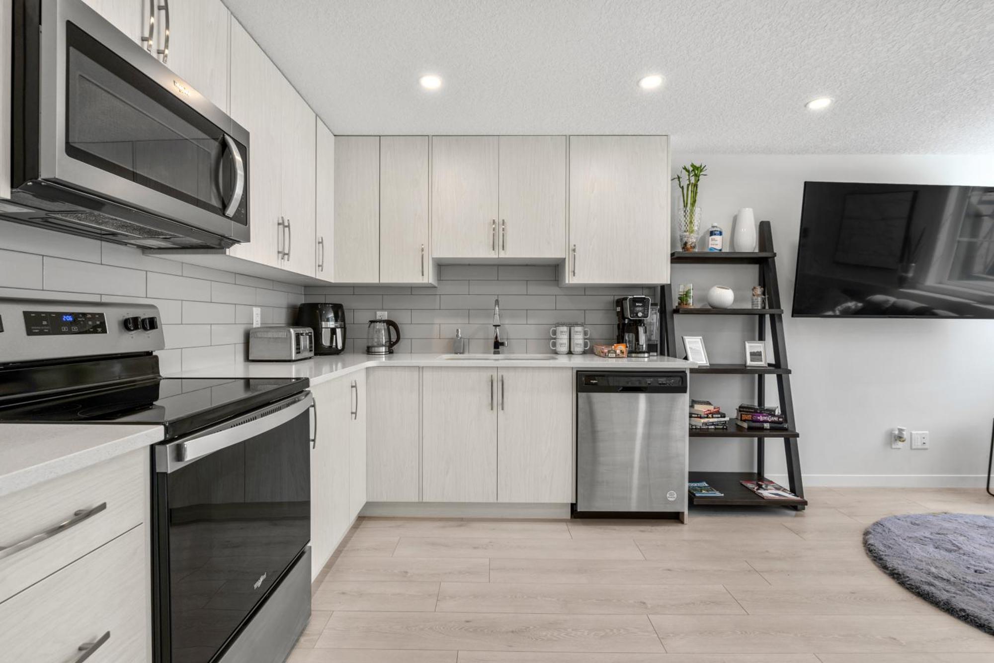Apartamento Cozy Rockland Park Unit+Parking YYC Exterior foto